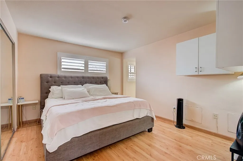 655 Alexander Street 3, Glendale, California 91203 home-pic-18